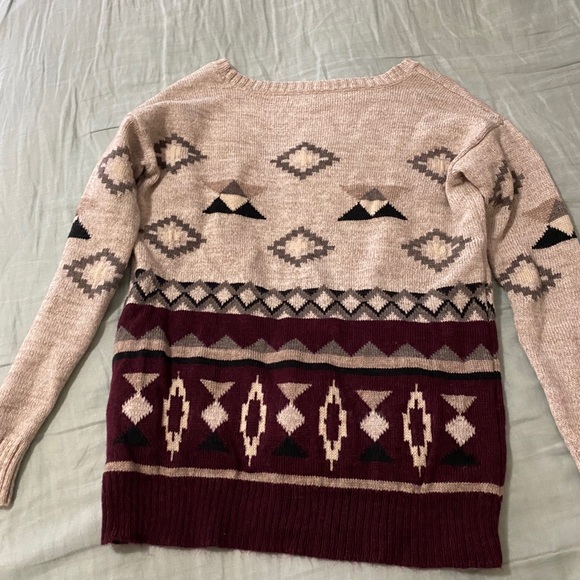 Sweater - Picture 3 of 3